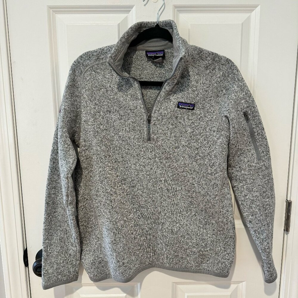 Wayfair Branded Grey Quarter Zip Patagonia Pullover -‎ Size Medium